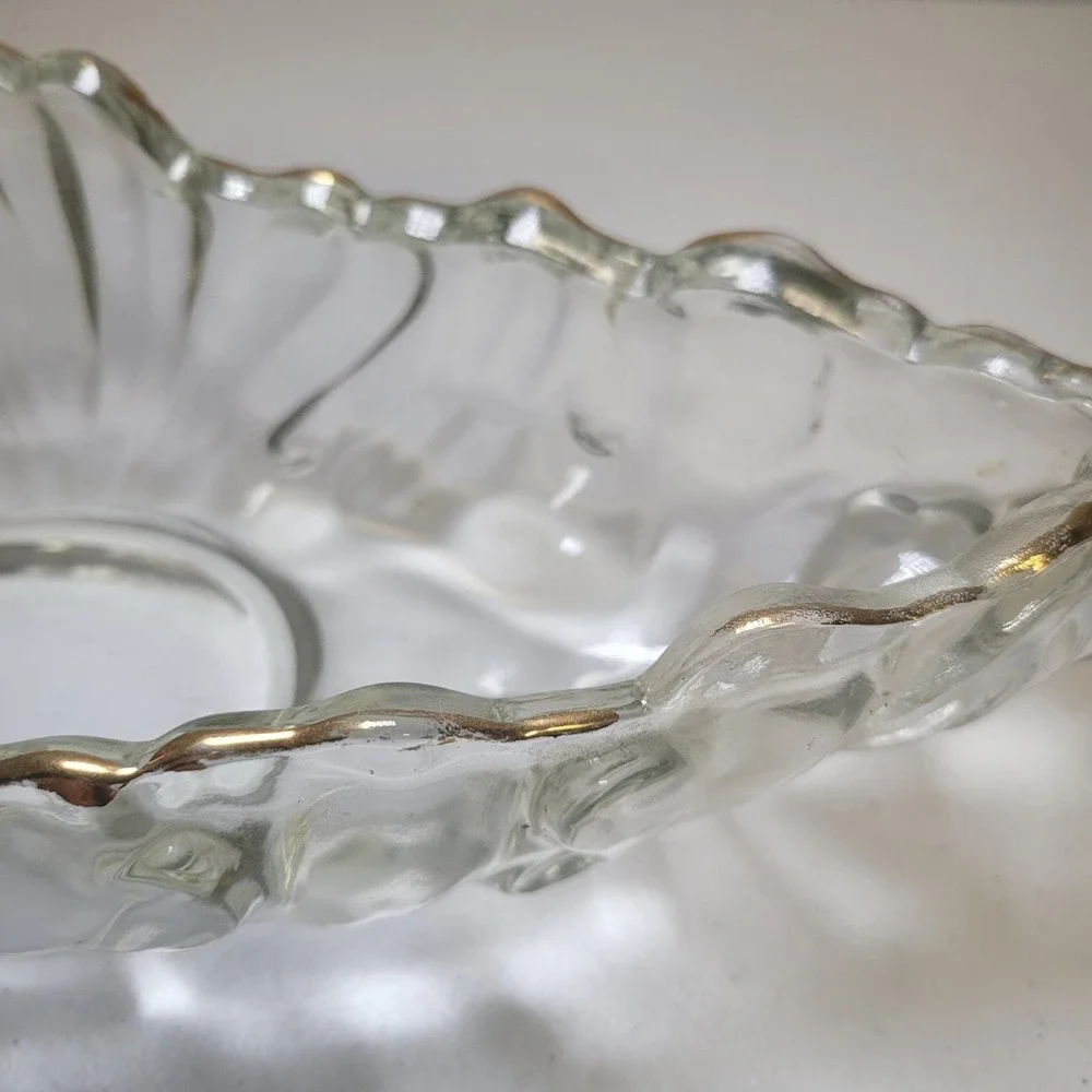 Vintage Indiana Glass Tiara Gold Trim Scalloped‎ Edge Oval Console Bowl Clear